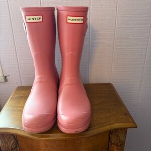 Hunter Original short matte pink rain boots